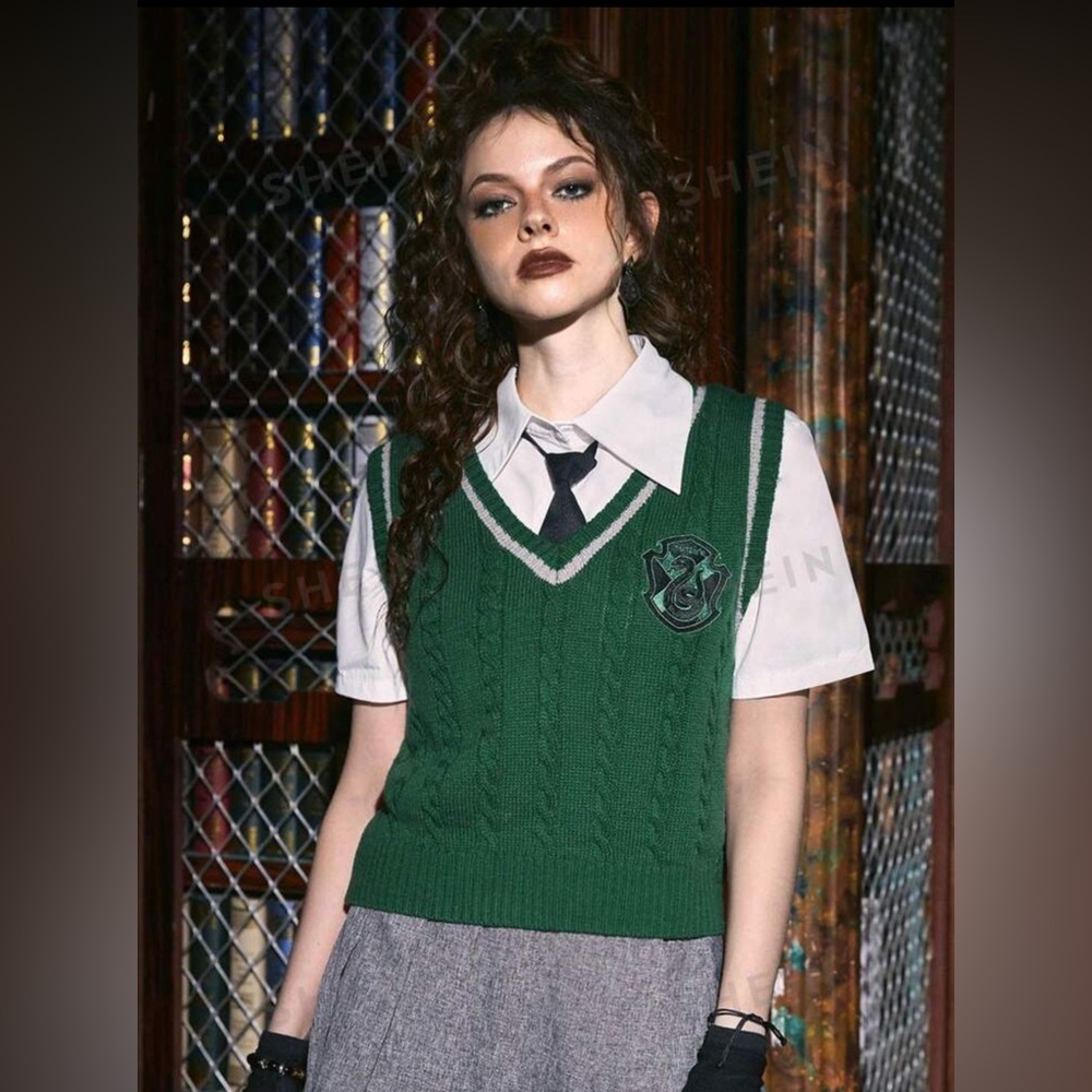 Harry Potter 💚🐍 Slytherin Sweater vest without blouse
